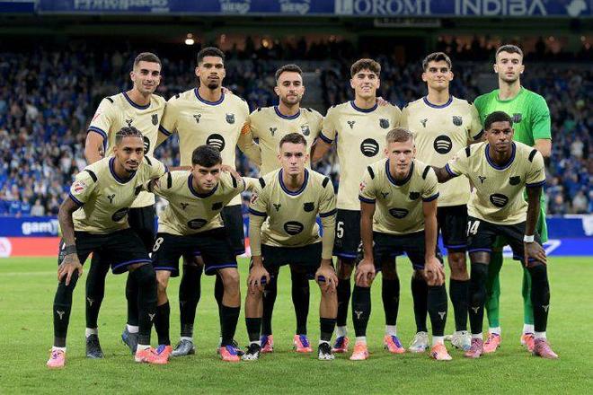 星辉登录：3-1！11亿欧巴萨3连胜紧追皇马：弗里克50胜历史第3 40岁传奇亮相